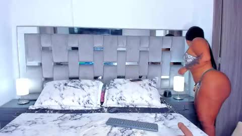 Camila online show from November 2, 4:43 pm