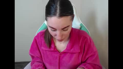 cammila horn online show from April 22, 5:37 am