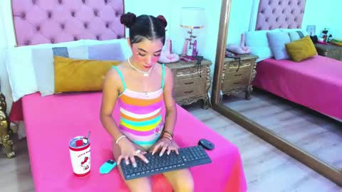 Candy online show from March 11, 7:25 pm
