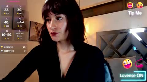 Snapshot of candy_hott7 chatting on October 17, 10:35 pm Candy hot online show from October 17, 10:35 pm