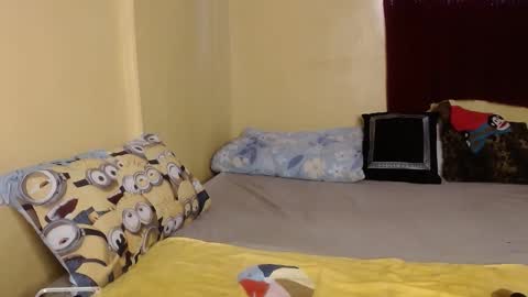 candy_hun online show from December 17, 9:35 am