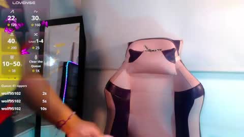 Isabella online show from June 24, 5:06 am