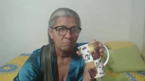 candy online show from January 26, 11:17 am
