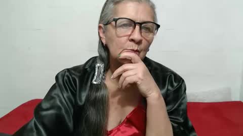 candy online show from October 20, 1:19 am