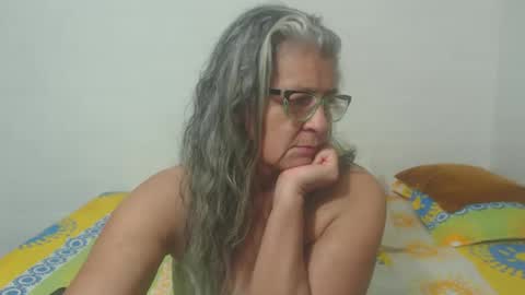 candy online show from March 11, 1:48 am