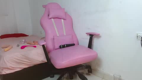 candy_megan72 online show from September 20, 12:54 am