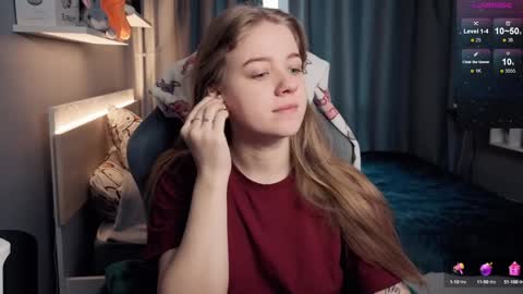 Snapshot of candy_meggie chatting on January 30, 11:01 am Megan online show from January 30, 11:01 am