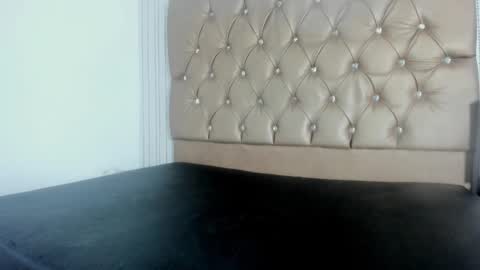 candy mery online show from October 25, 7:43 pm