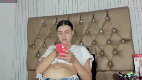 Snapshot of candy_mery chatting on September 13, 7:55 pm candy mery online show from September 13, 7:55 pm