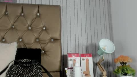 candy mery online show from September 22, 7:01 pm