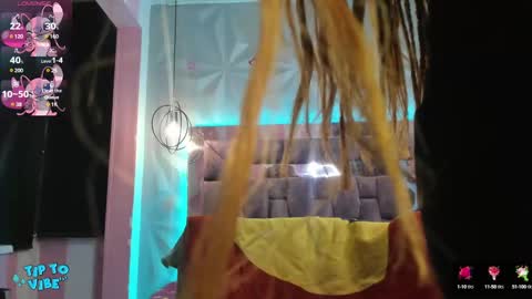 Snapshot of candy_morgan412 chatting on December 21, 11:22 am Ania online show from December 21, 11:22 am
