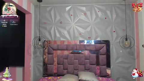 Snapshot of candy_morgan412 chatting on December 27, 11:17 am Ania online show from December 27, 11:17 am