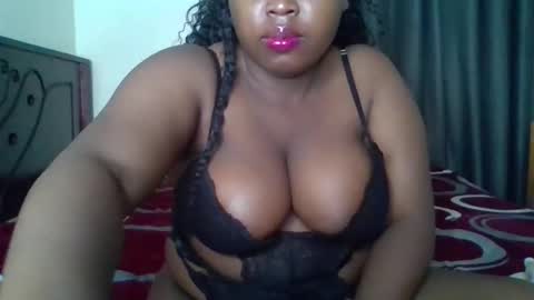 candy smiles online show from October 8, 5:06 pm