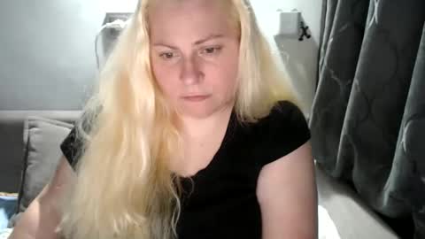 Snapshot of candycream74 chatting on March 11, 6:08 pm Laura online show from March 11, 6:08 pm