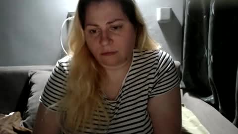 Snapshot of candycream74 chatting on September 16, 7:11 pm Laura online show from September 16, 7:11 pm