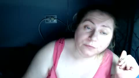 Snapshot of candycream74 chatting on October 2, 9:42 pm Laura online show from October 2, 9:42 pm