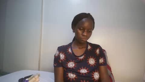 Snapshot of candycurly_ chatting on March 4, 3:26 pm candycurly_ online show from March 4, 3:26 pm