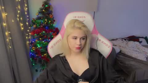 You can call me HH online show from January 12, 8:14 pm