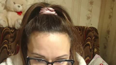 Snapshot of candylady13 chatting on March 2, 12:25 pm say meow and send tips online show from March 2, 12:25 pm