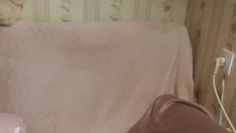 say meow and send tip  online show from February 4, 1:03 pm