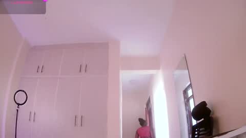 Candice online show from February 6, 9:12 am