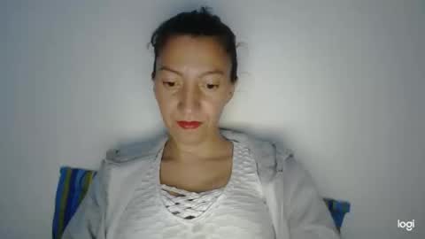 candymilfff online show from December 28, 4:30 am