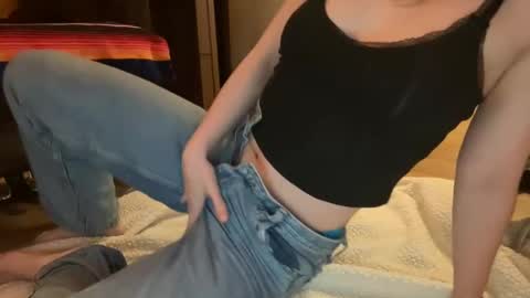 Snapshot of candysayscum chatting on February 12, 7:34 am candysayscum online show from February 12, 7:34 am