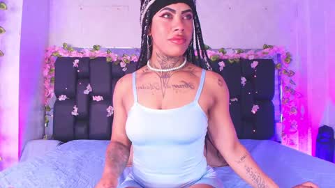 Snapshot of canela_osadaa_ chatting on September 16, 12:13 pm Aura online show from September 16, 12:13 pm