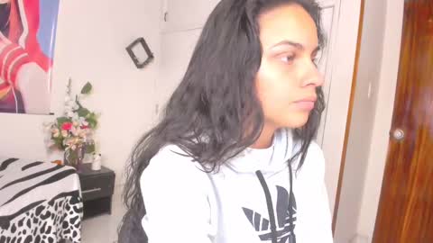 canela online show from February 25, 7:38 pm