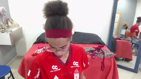 Canela online show from March 1, 2:44 pm