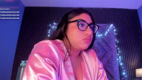 GABRIELA LOPEZ online show from December 15, 2:05 pm