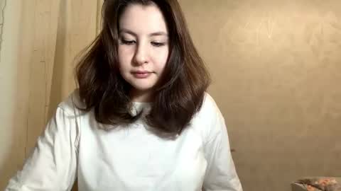 May online show from March 30, 7:35 pm