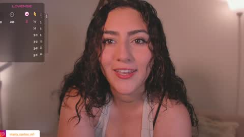 Snapshot of caramel__ chatting on December 11, 10:49 pm Mara online show from December 11, 10:49 pm