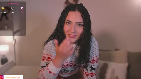 Snapshot of caramel__ chatting on December 23, 11:28 pm Mara online show from December 23, 11:28 pm