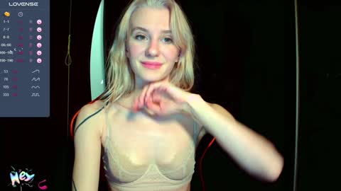 caramel online show from December 7, 8:49 pm