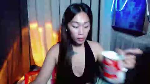 Snapshot of caramiya chatting on September 12, 10:28 pm JANE AND BARBIE online show from September 12, 10:28 pm