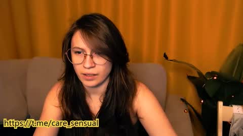 Snapshot of care_sensual chatting on December 6, 3:22 pm Mary online show from December 6, 3:22 pm