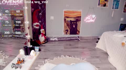 NONA    follow online show from February 10, 5:43 am