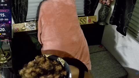 Cari Bean online show from December 12, 7:41 am