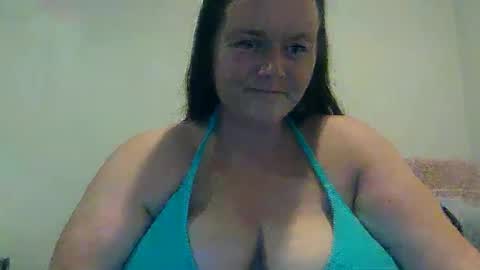 carinabro10 online show from October 30, 6:05 am