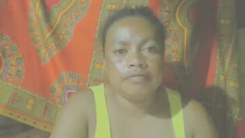 Snapshot of carinesexy69 chatting on February 1, 8:58 pm carinesexy69 online show from February 1, 8:58 pm