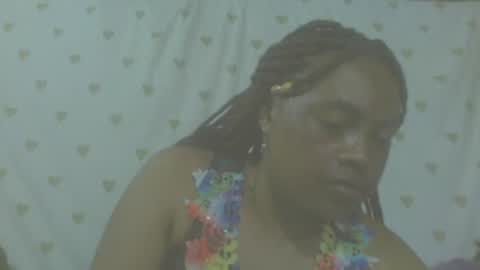 Snapshot of carinesexy69 chatting on September 22, 12:36 pm carinesexy69 online show from September 22, 12:36 pm