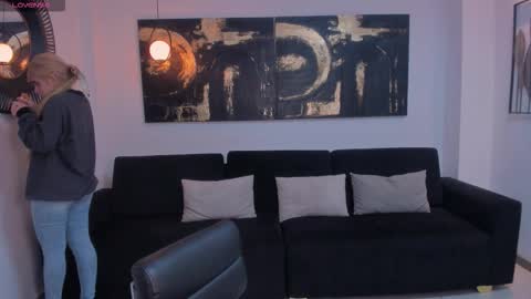 Carla Bunnis online show from February 14, 5:09 am