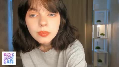 Emilia online show from September 14, 4:10 am