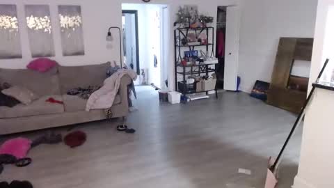 Carlie online show from November 22, 7:11 am