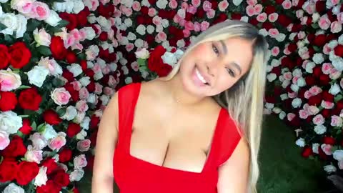 Andrea online show from February 15, 3:31 am