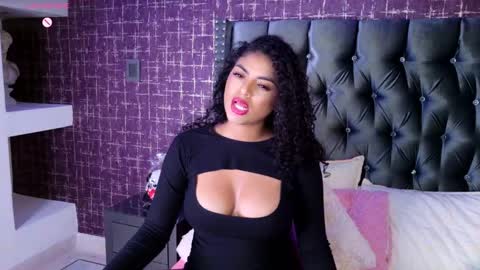 Snapshot of carly_monroe_ chatting on September 24, 10:20 pm Carly Monroe  online show from September 24, 10:20 pm