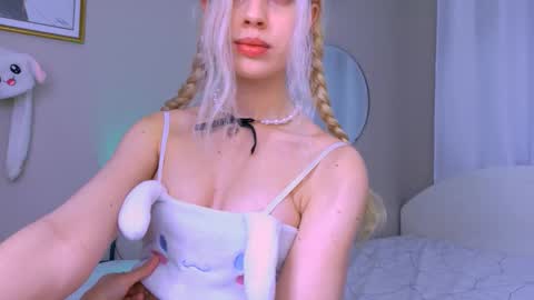 Snapshot of carmen__crybaby chatting on September 17, 4:49 pm carmen__crybaby online show from September 17, 4:49 pm