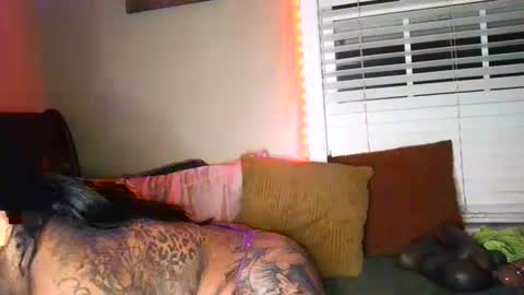 Snapshot of carmen_savage chatting on September 11, 5:19 am Carmen Savage online show from September 11, 5:19 am