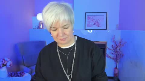 Carmen online show from September 23, 8:51 pm